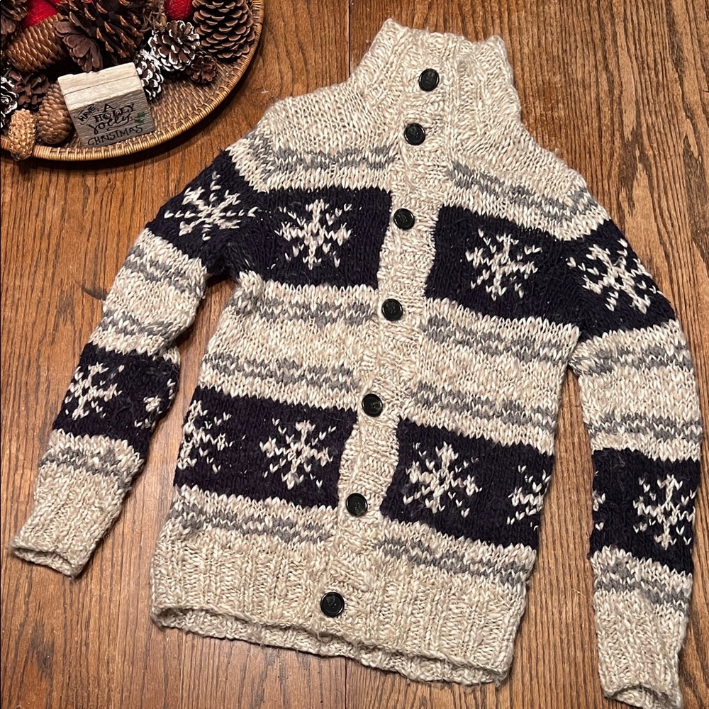 Telluride Clothing Company Snowflake design wool blend Women's Cardigan Sweater